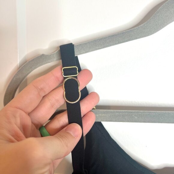 Victoria's Secret Black Incredible Perfect Shape Bra Lace Detail SIze 34DDD - Picture 2 of 5